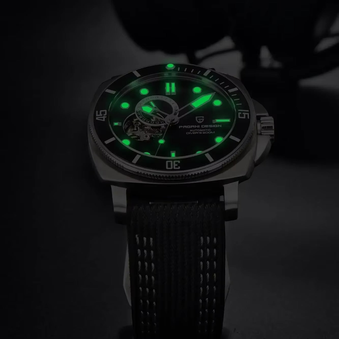 Relógio Mecanico Lexus